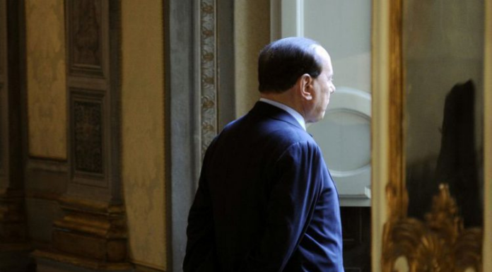Lutto nazionale per Berlusconi: anatomia di una deriva al potere