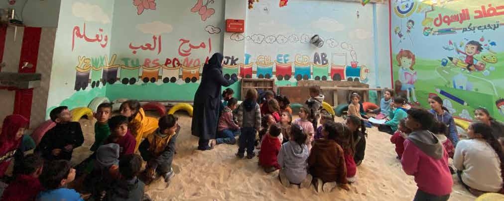 Bambini a scuola a Gaza