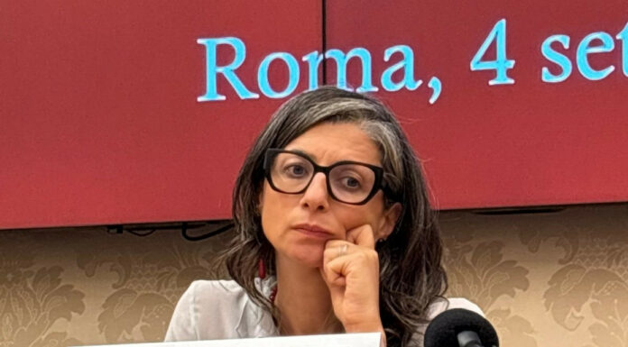 Solidarietà a Francesca Albanese