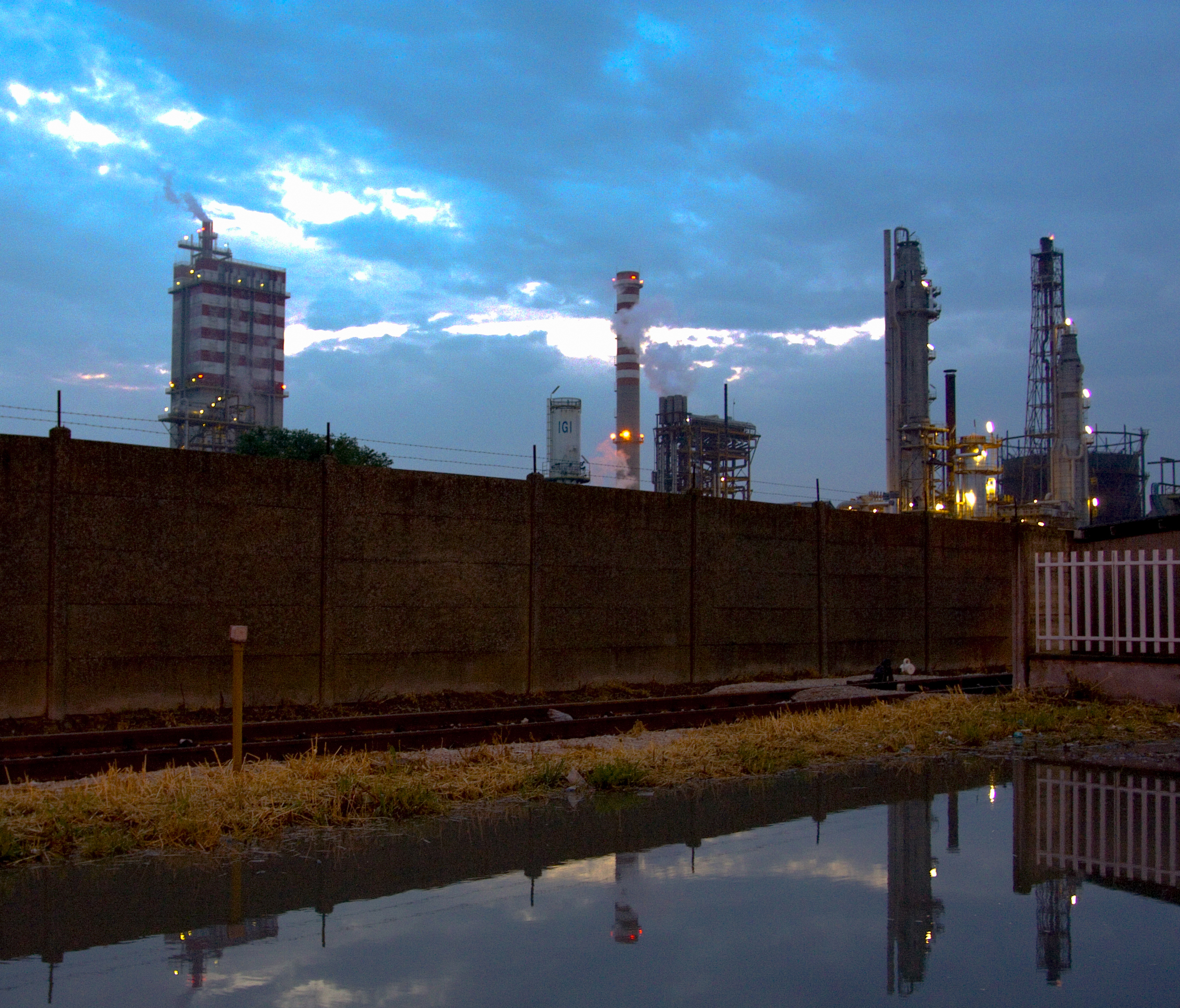 Ferrara_-_zona_industriale_ex_montedison